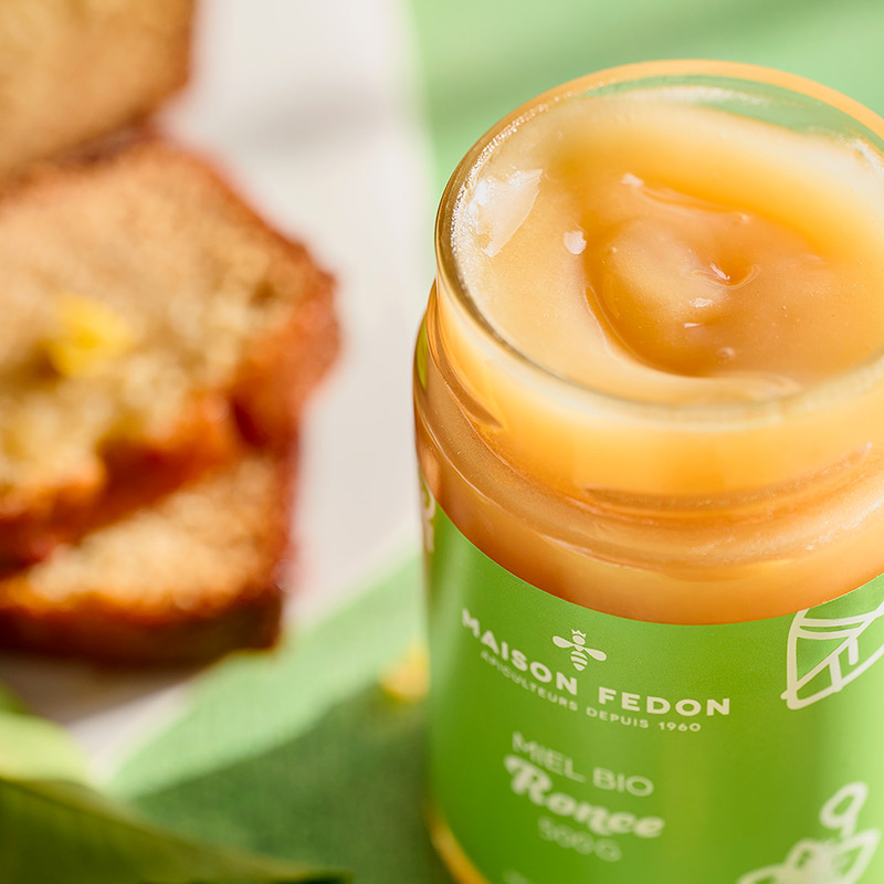 Pot de miel de ronce bio Maison Fedon ouvert.